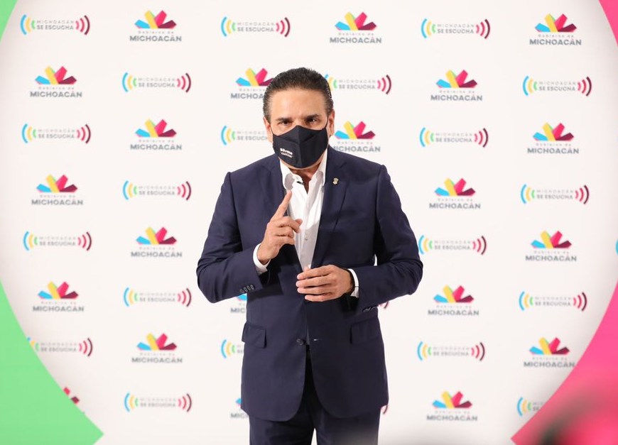 Silvano Aureoles Notarias