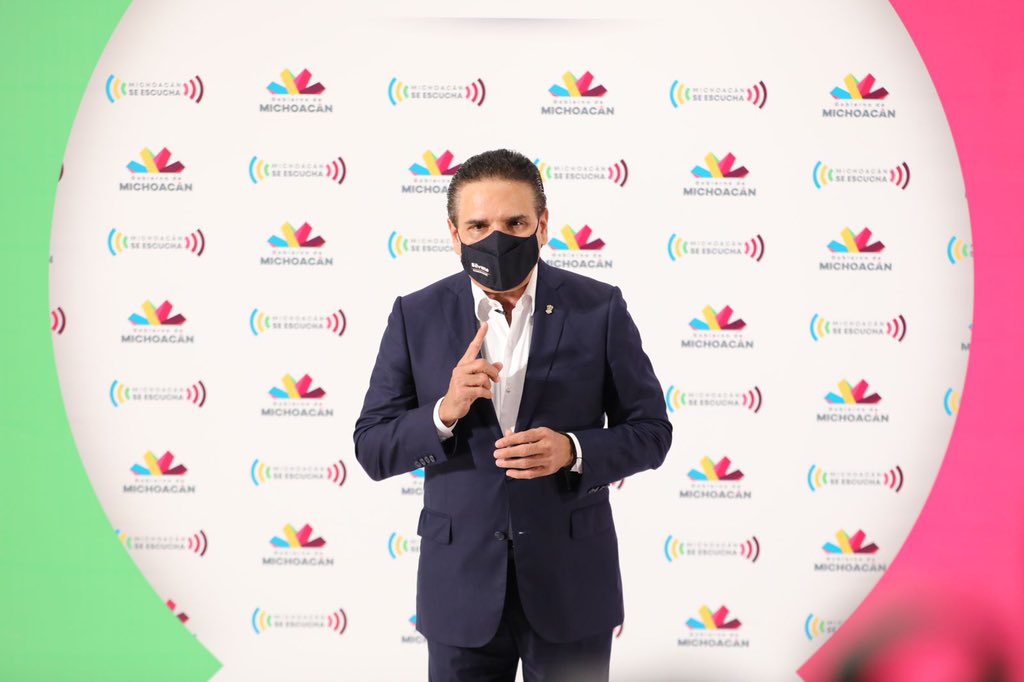 Silvano Aureoles Notarias