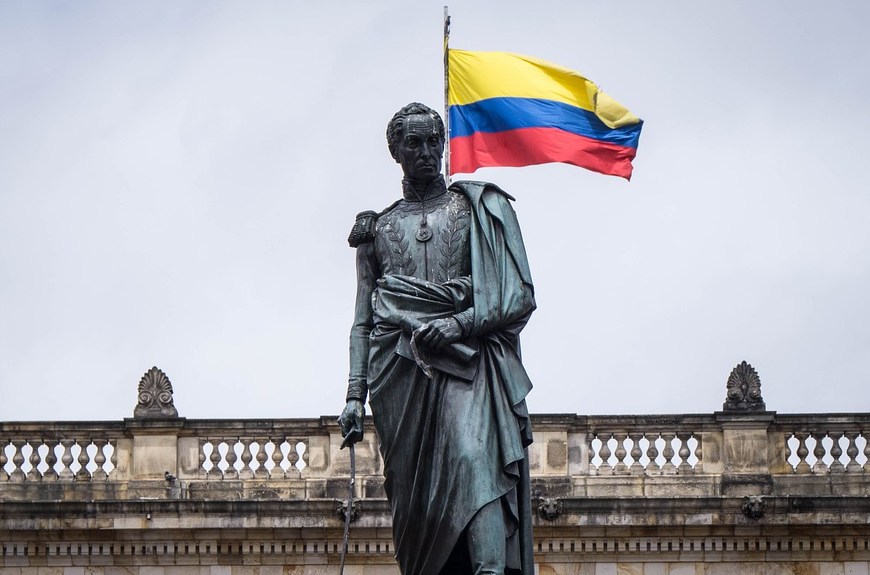 Estatua Simón Bolívar