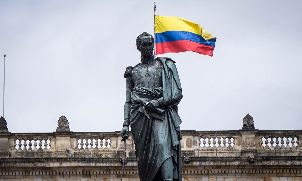 Estatua Simón Bolívar
