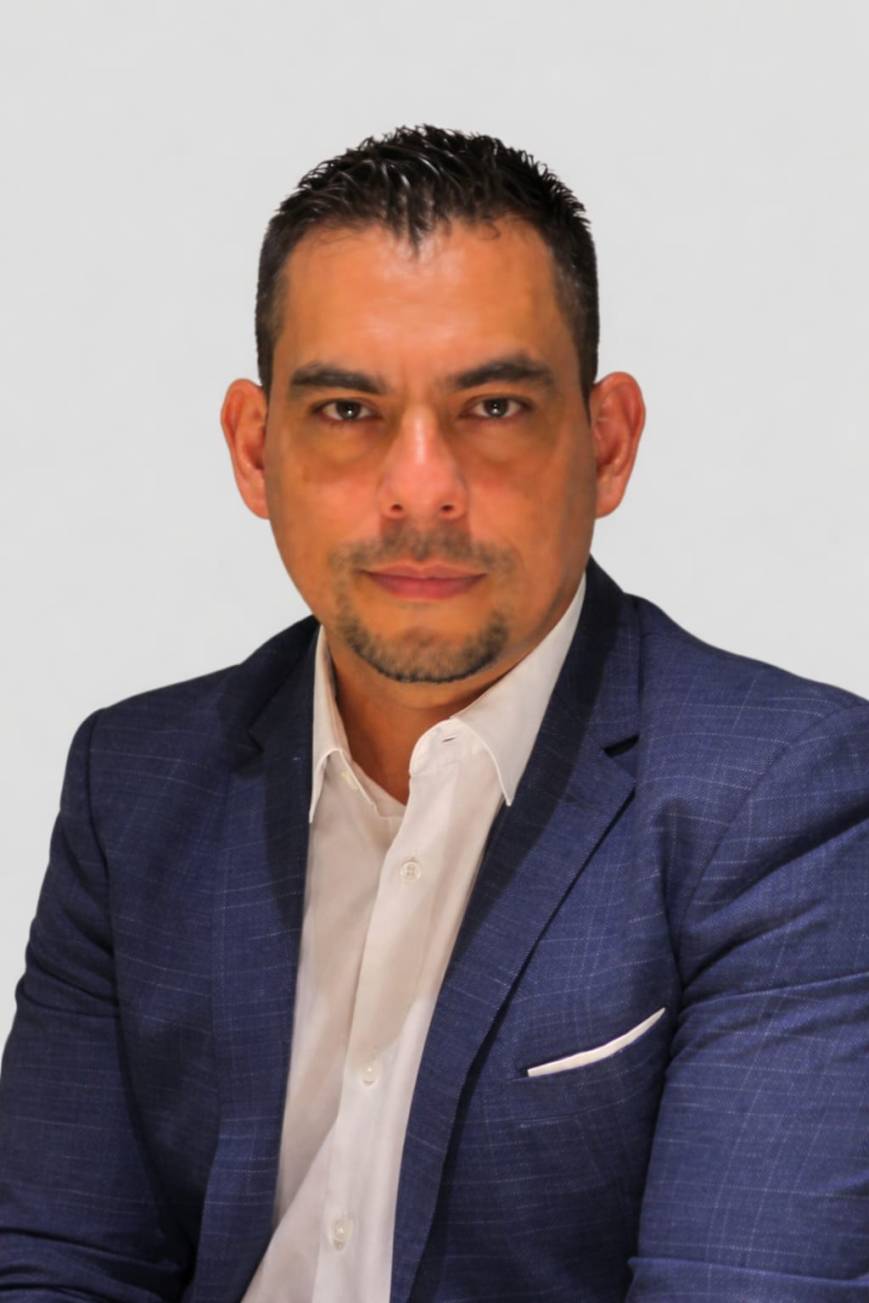 Estimado equipo editorial de Revista Unidad Parlamentaria: