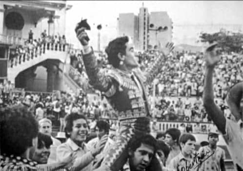 LOS TOREROS NUNCA SE RETIRAN