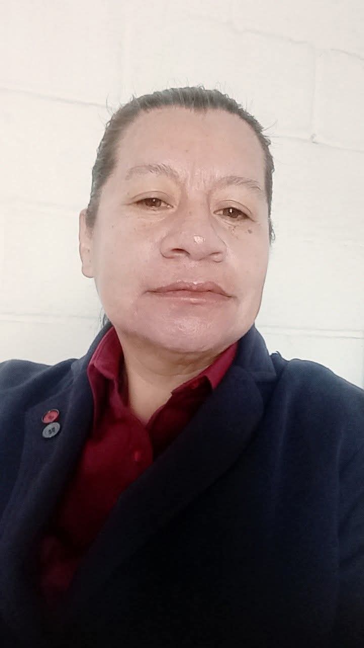 LA GRAN MAESTRA LITERARIA :( REGISTRADO )