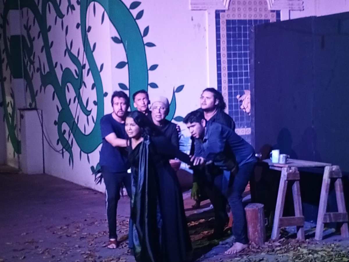 Los misterios religiosos bajo la mirada de Misterio Bufo, de Café Molière