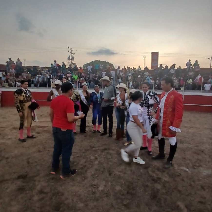 «LA TERTULIA TAURINA» INICIA UN CICLO DE PONENCIAS EN BARINAS