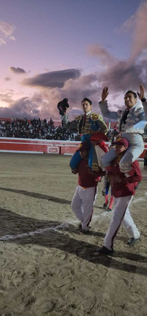Fabio Castañeda triunfa en la feria peruana de Llama