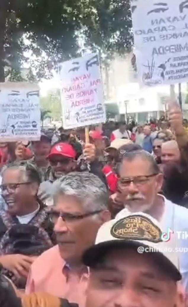 VENEZUELA SE MOVILIZA EN DEFENSA DE SU INDEPENDENCIA Y DE SU SOBERANÍA