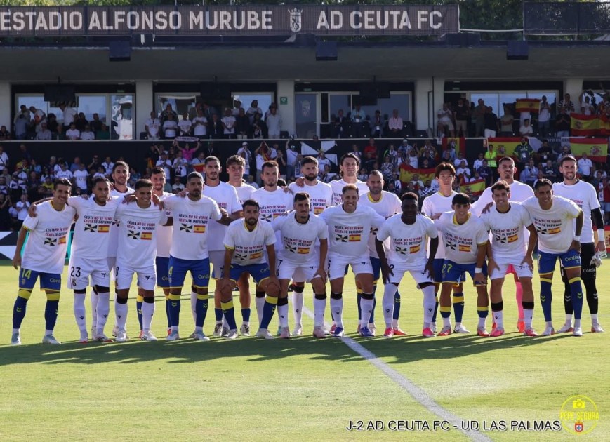 UD Las Palmas regatea a Marruecos y apoya al AD Ceuta una vez que cruzaron la frontera