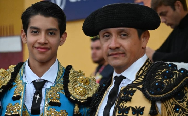 Francisco de Manuel y Santiago Guerrero triunfan en el cierre de Tovar ( Venezuela)